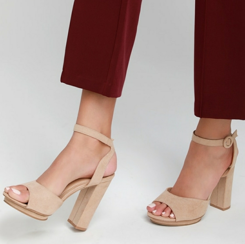 Lulu's Heels/Pumps